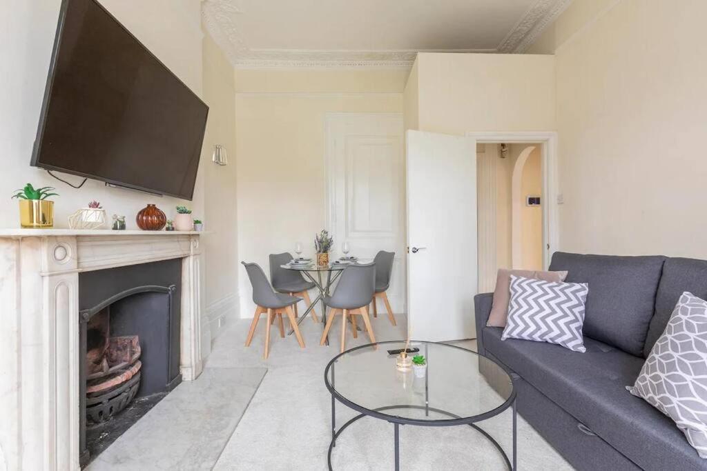 Regent'S Square Charming Flat Apartment ลอนดอน ภายนอก รูปภาพ