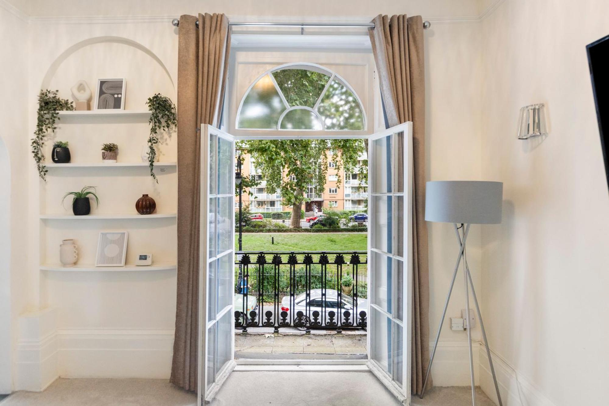 Regent'S Square Charming Flat Apartment ลอนดอน ภายนอก รูปภาพ